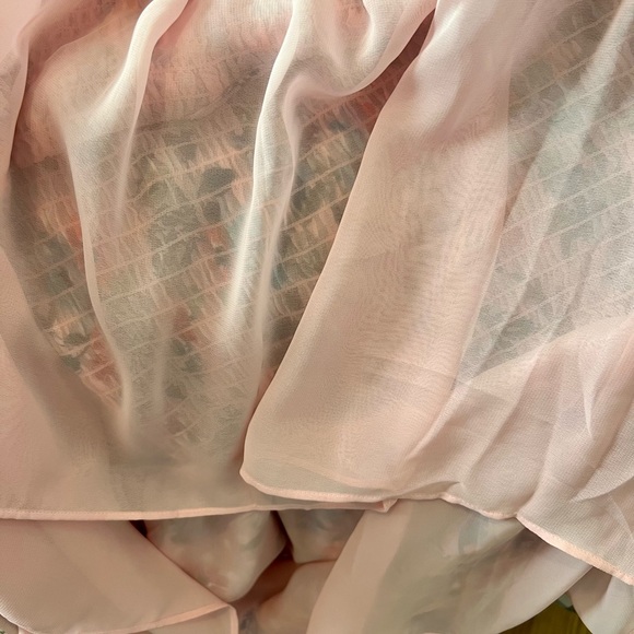 NWT TORRID FLORAL PEPLUM TOP - Picture 4 of 8